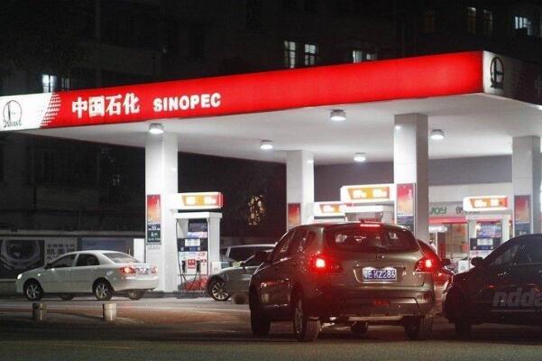 加油站鬧鬼事件視頻、圖片 揭秘加油站鬧鬼事件是真的嗎